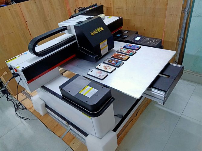 Địa Chỉ In UV 5m 2 Mặt Chuyên Nghiệp Nâng Tầm Quảng Cáo Cùng CÔNG TY TNHH IN BC 1 Bạn đang tìm kiếm một địa chỉ in UV 5m 2 mặt chuyên nghiệp, uy tín để thực hiện các ấn phẩm quảng cáo khổ lớn, bảng hiệu 2 mặt hay banner treo ngoài trời? Chúng tôi cung cấp dịch vụ in UV chất lượng cao, đáp ứng tiêu chuẩn kỹ thuật khắt khe và tiến độ gấp gáp trong thi công quảng cáo hiện đại.